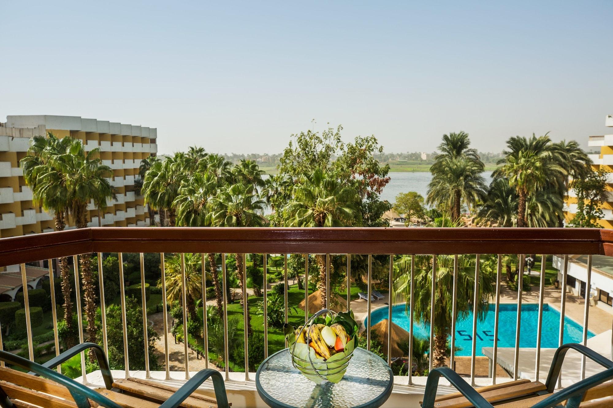 Pyramisa Hotel Luksor Zewnętrze zdjęcie
