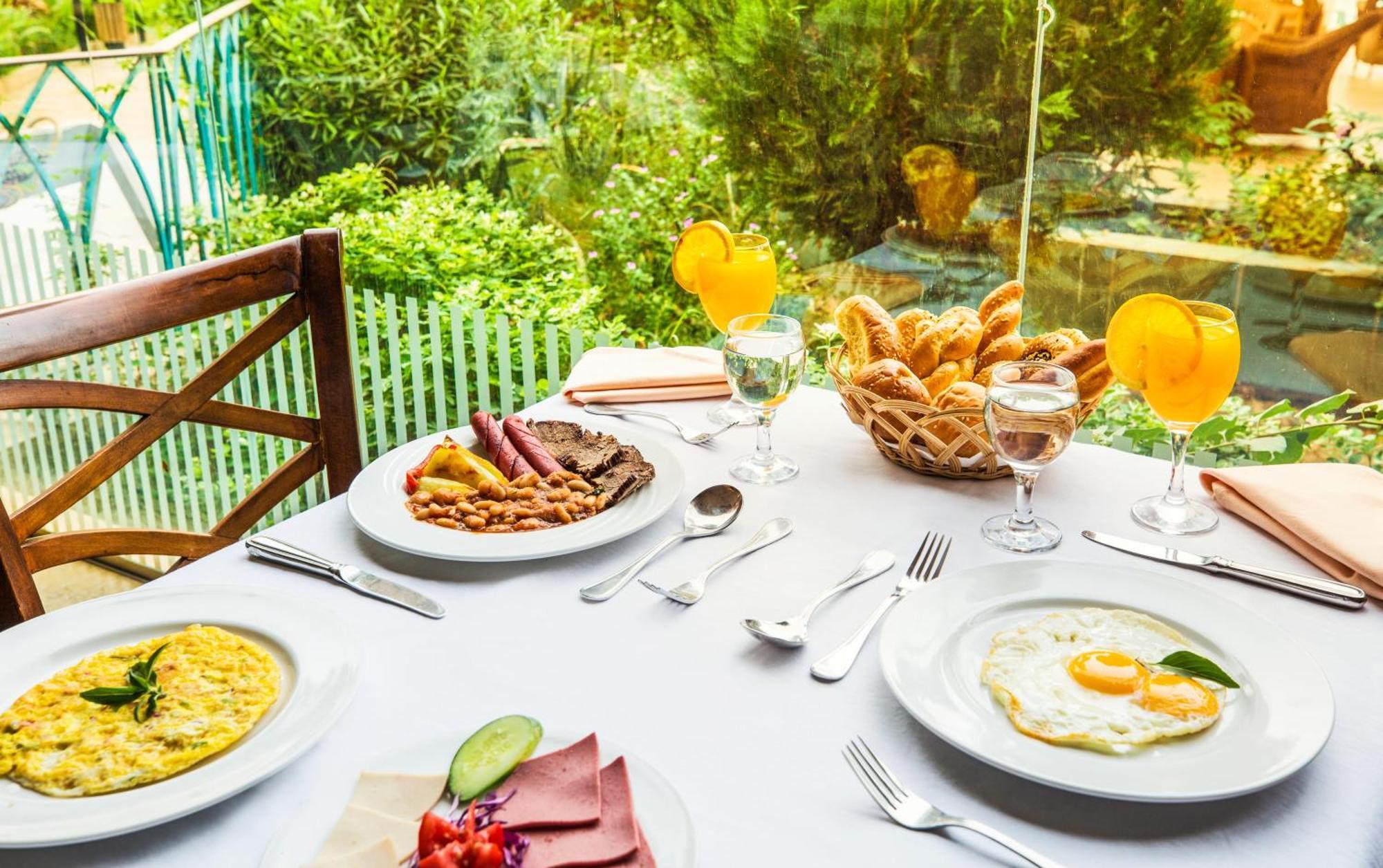 Pyramisa Hotel Luksor Zewnętrze zdjęcie