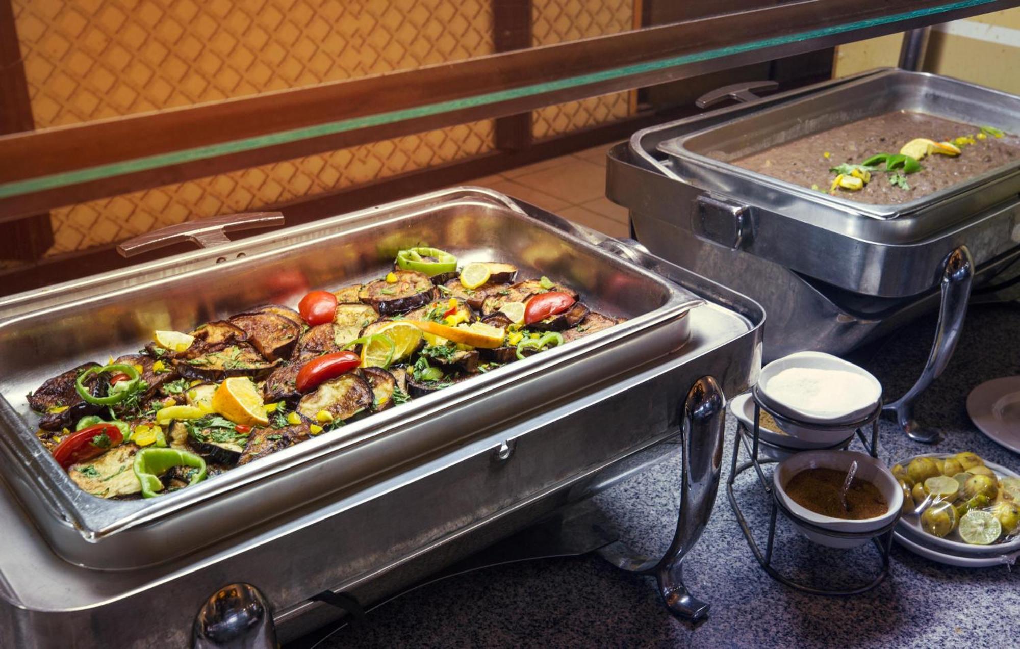 Pyramisa Hotel Luksor Zewnętrze zdjęcie