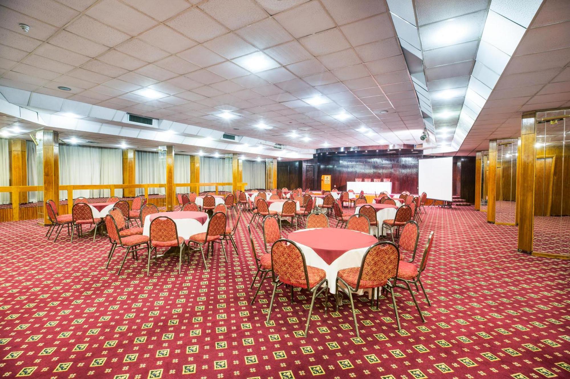Pyramisa Hotel Luksor Zewnętrze zdjęcie