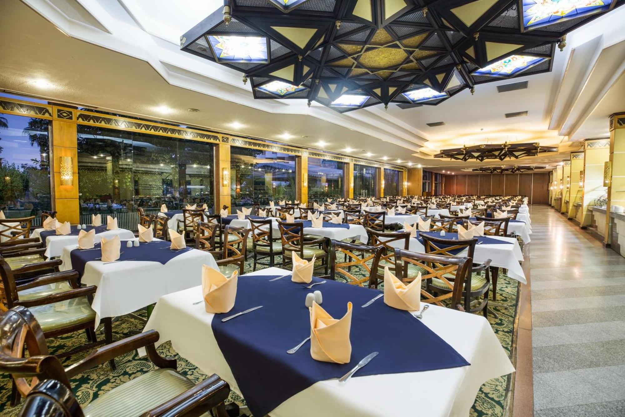 Pyramisa Hotel Luksor Zewnętrze zdjęcie