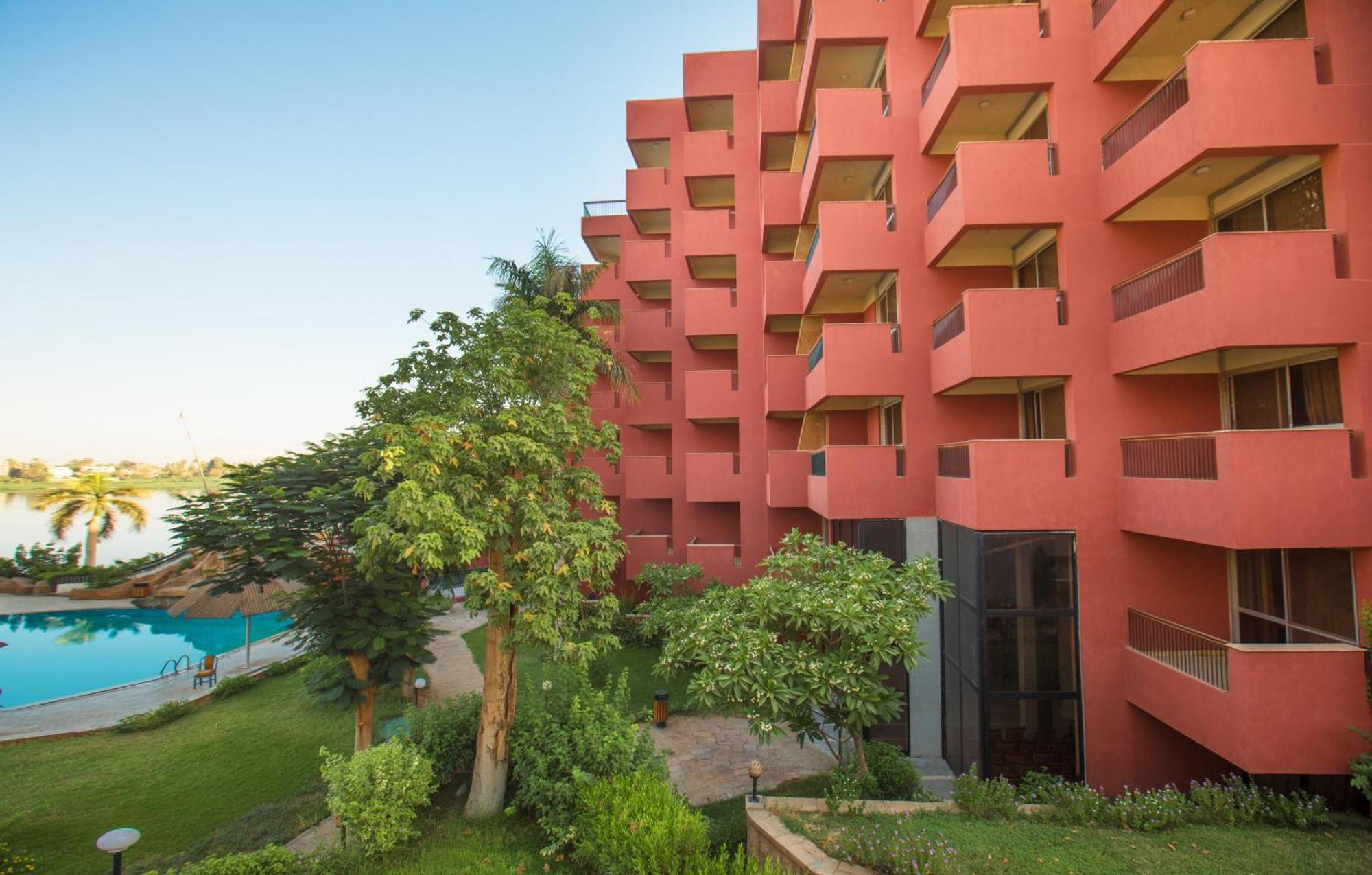 Pyramisa Hotel Luksor Zewnętrze zdjęcie