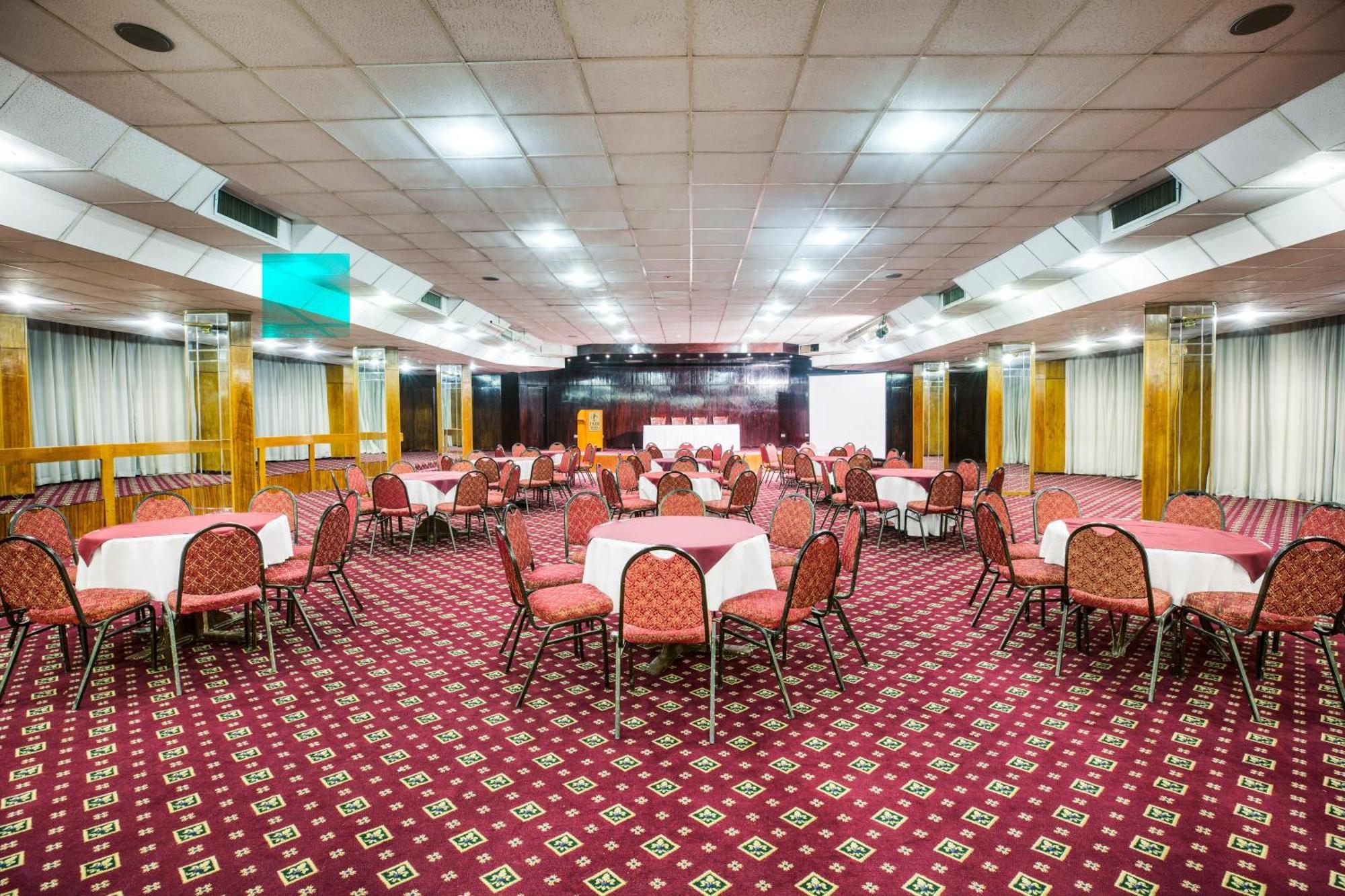 Pyramisa Hotel Luksor Zewnętrze zdjęcie